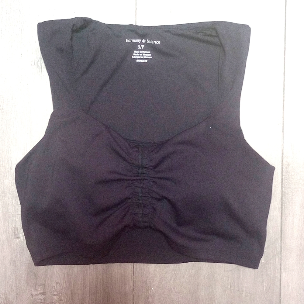 "harmony 🌸 balance" athletic built-in sports bra crop top, black.